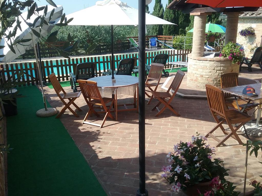 Casa Vacanze L'Oliveta 锡耶纳 外观 照片