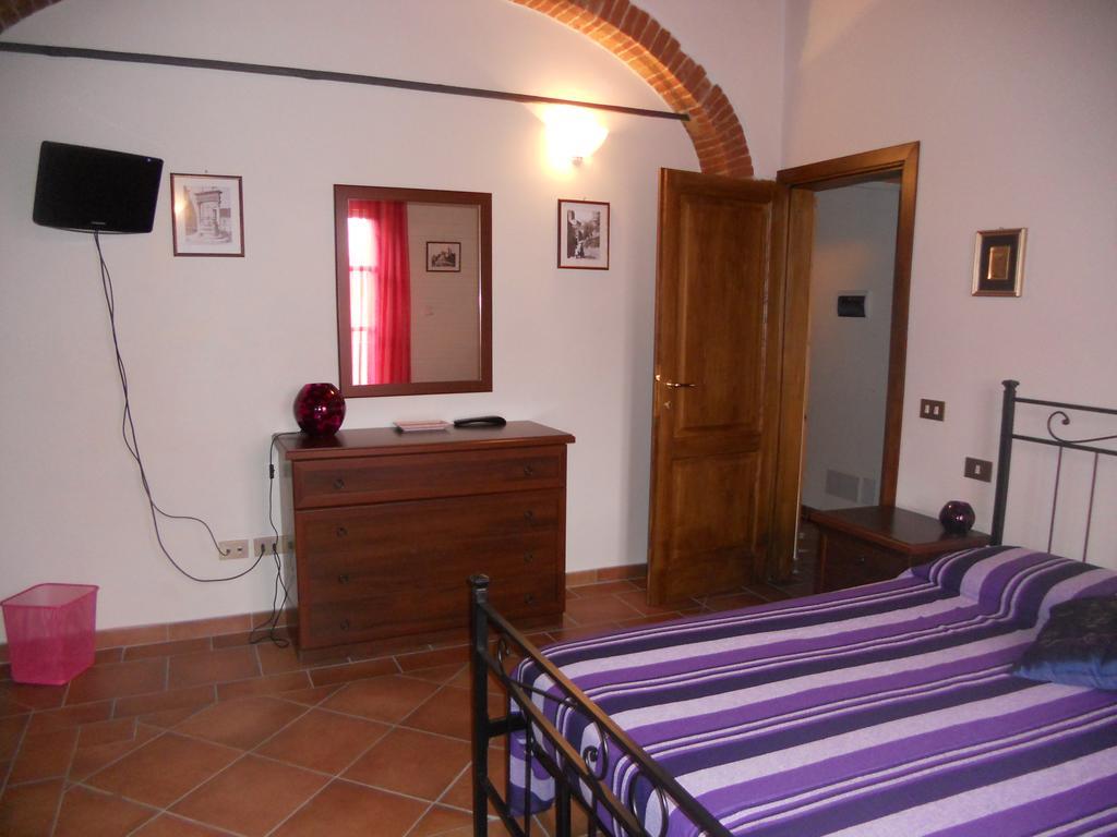 Casa Vacanze L'Oliveta 锡耶纳 外观 照片