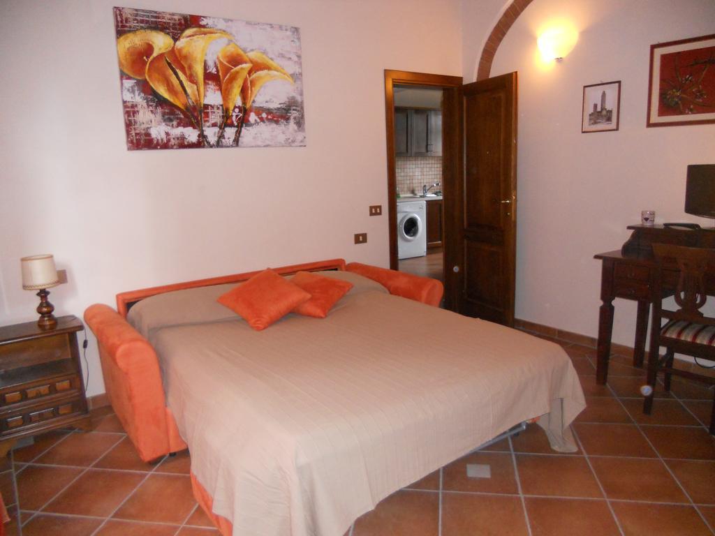 Casa Vacanze L'Oliveta 锡耶纳 外观 照片