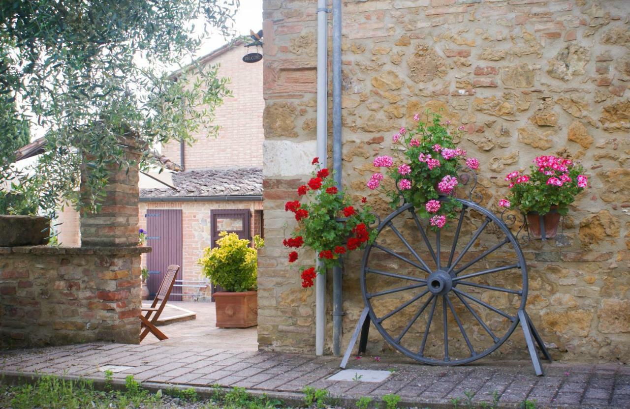 Casa Vacanze L'Oliveta 锡耶纳 外观 照片